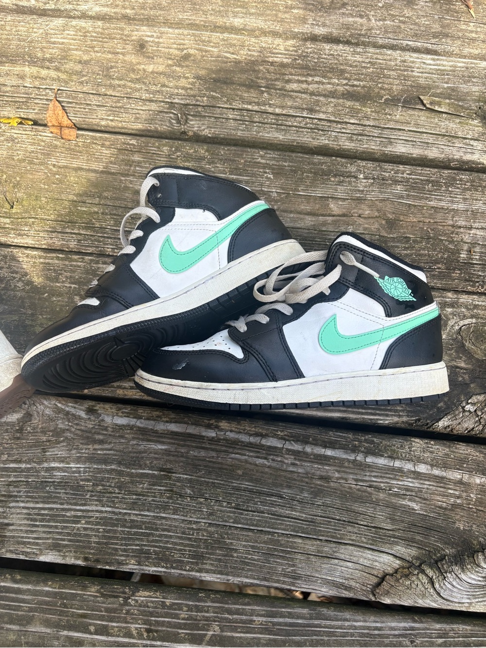 Jordan Kids Black, White and Mint High-Top Sneakers